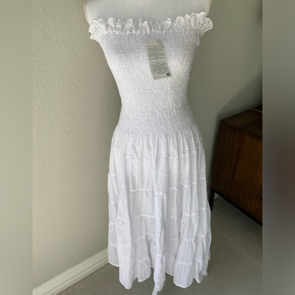 White crochet midi dress NWT - made it Italy - bought in the Almafi Coast